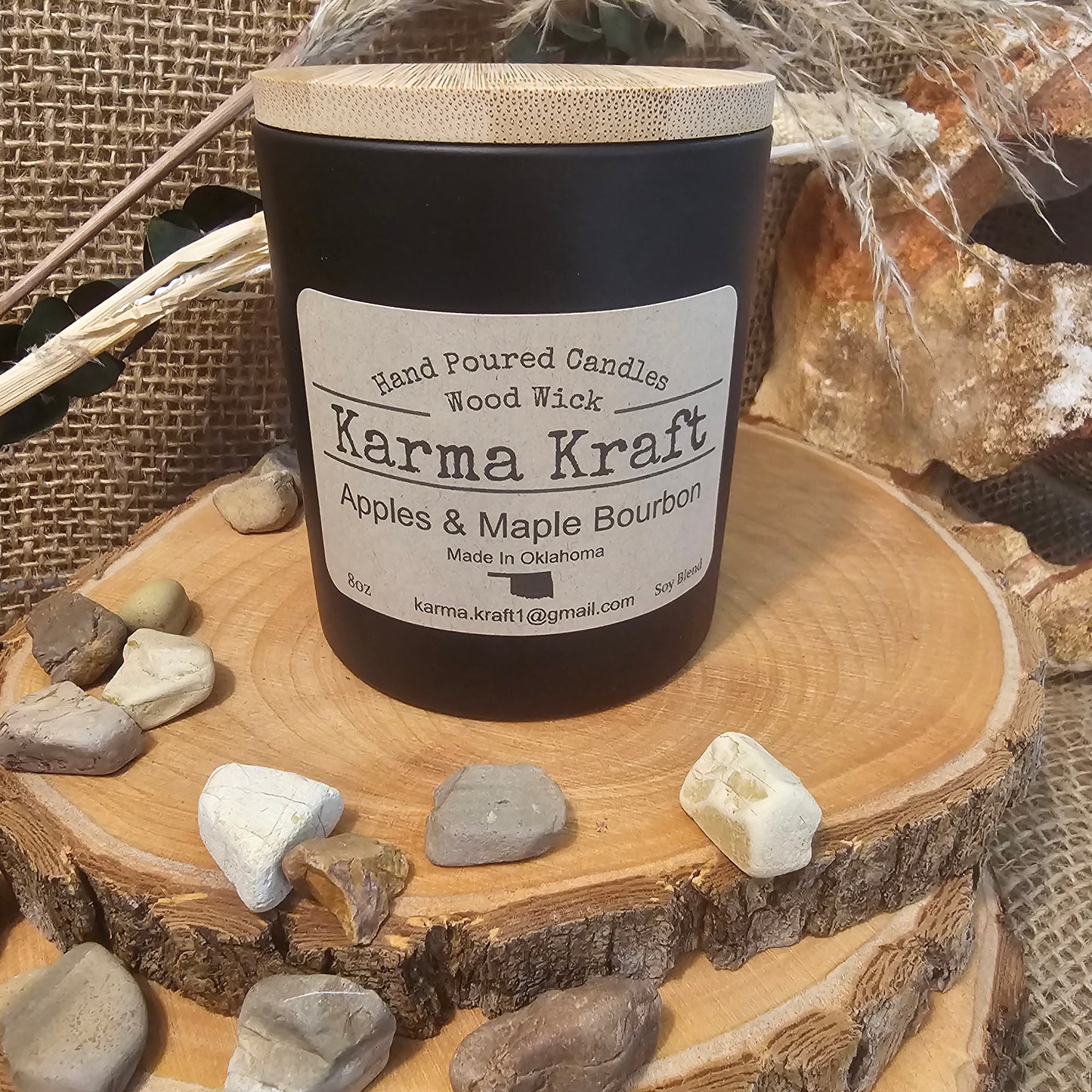 Apples and Maple Bourbon 8oz candle