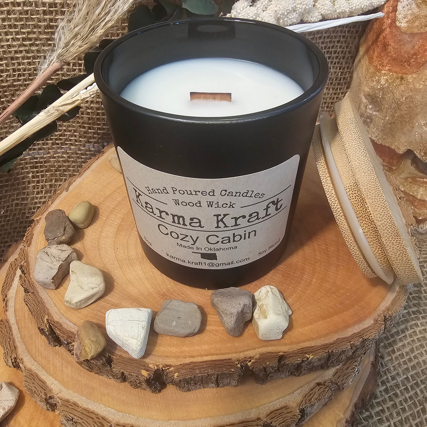 Cozy Cabin 8oz candle